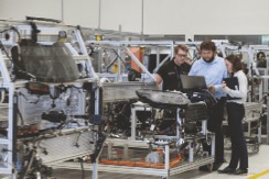 Le secteur des composants automobiles : 14 000 emplois créés en trois ans