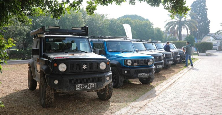 Raid Jimny 2025 : immersion extrême au cœur du désert tunisien
